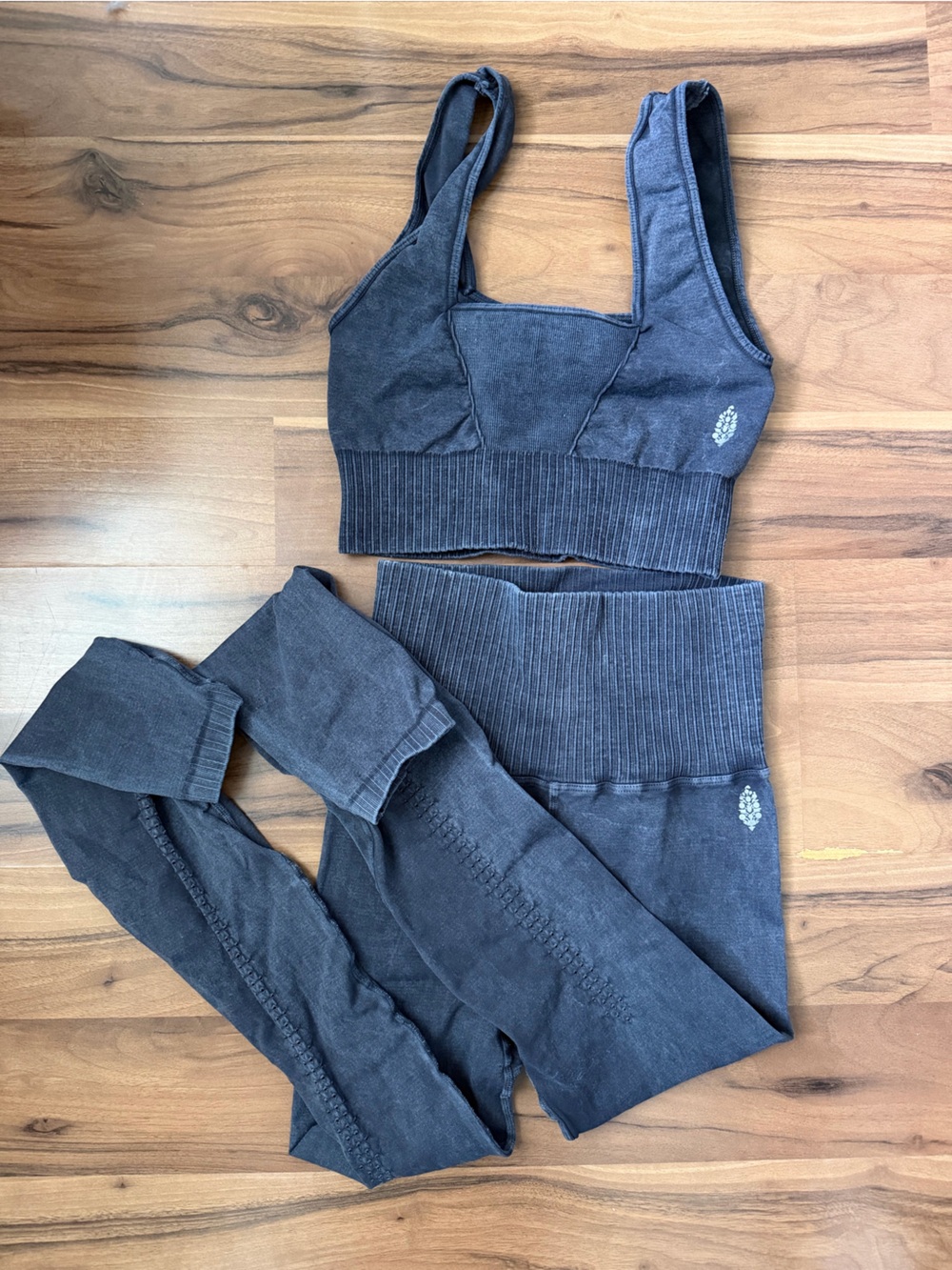FP Movement - Good Karma Two-Piece Set - Bra & High-Rise Leggings